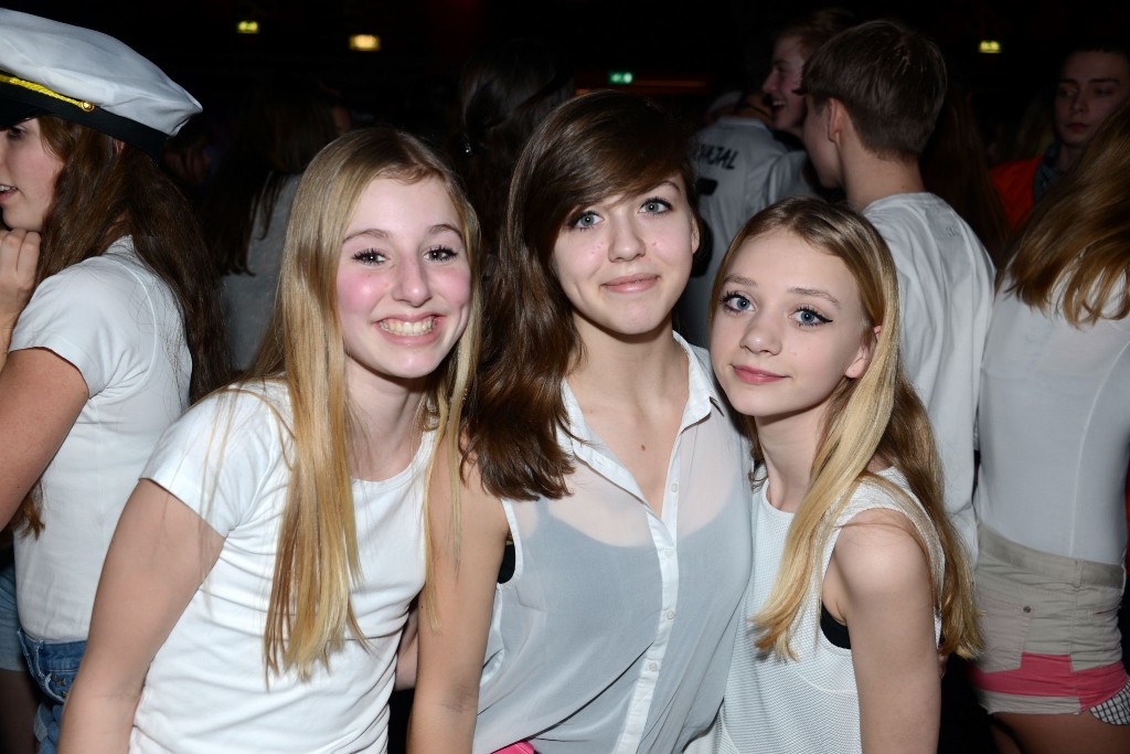 ../Images/Jeugddisco White Edition 310.jpg